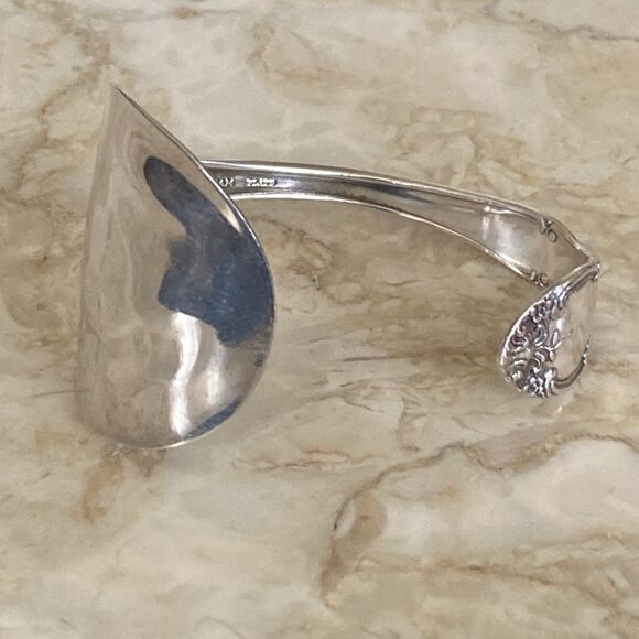 Gorham Sterling Silver Plate Handcrafted Spoon Cuff Bracelet - Picture 4 of 12